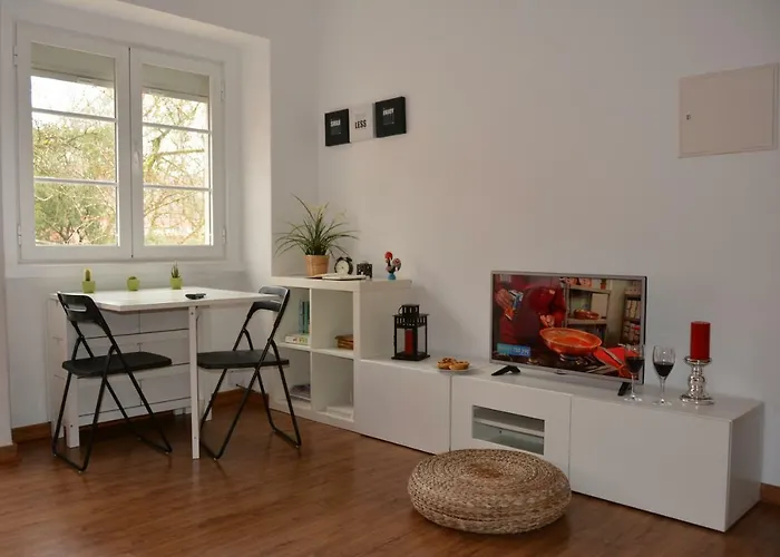 Charming Apartment To Feel Lisbon